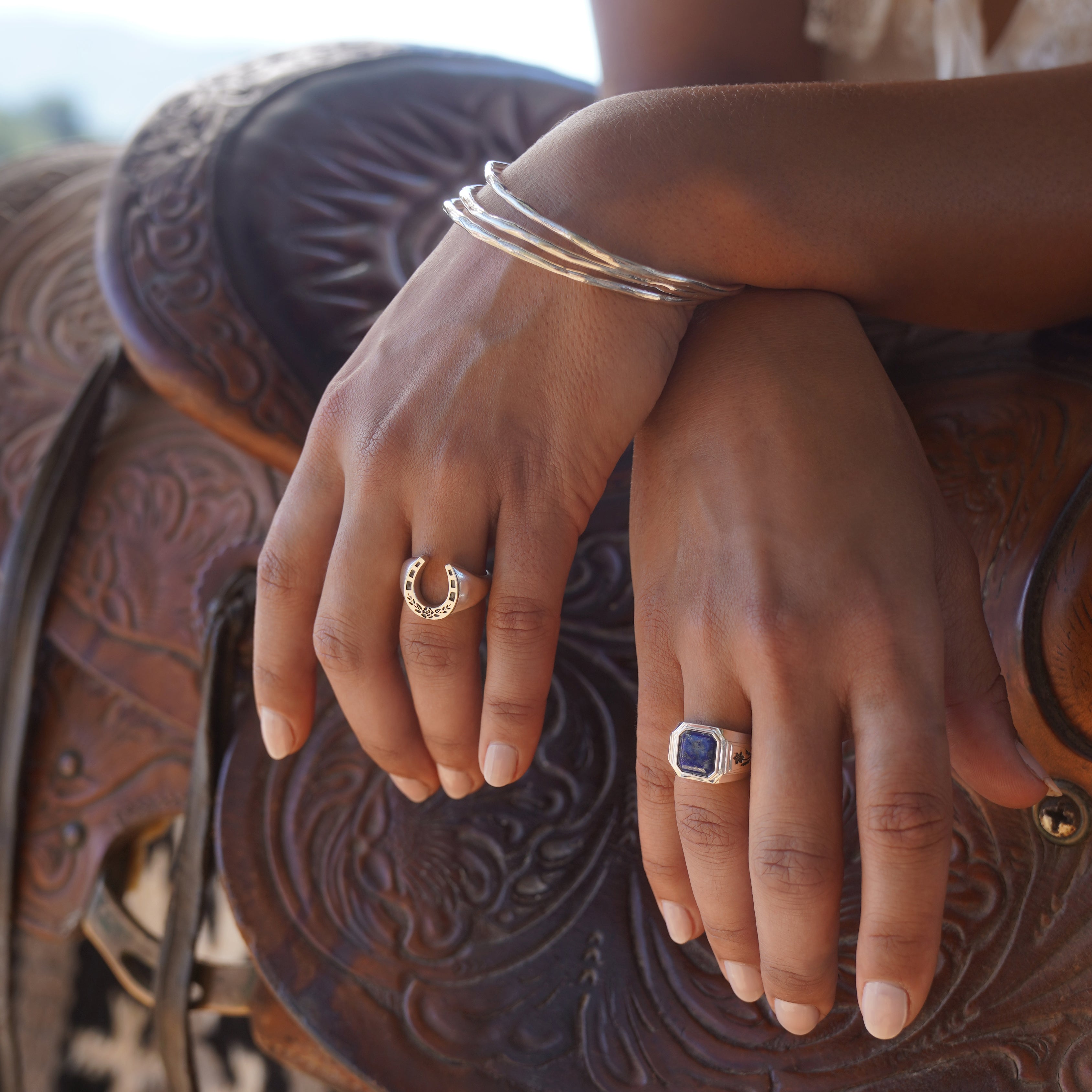 Silver Lucky Rose Horseshoe Signet Ring