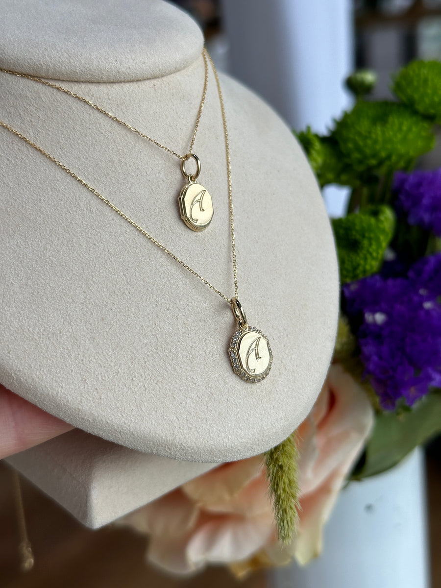 INITIAL PENDANT