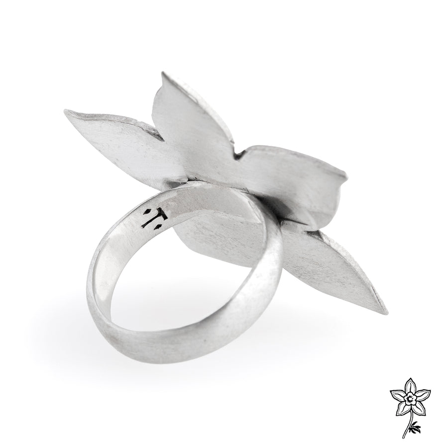 SILVER FLEUR RING