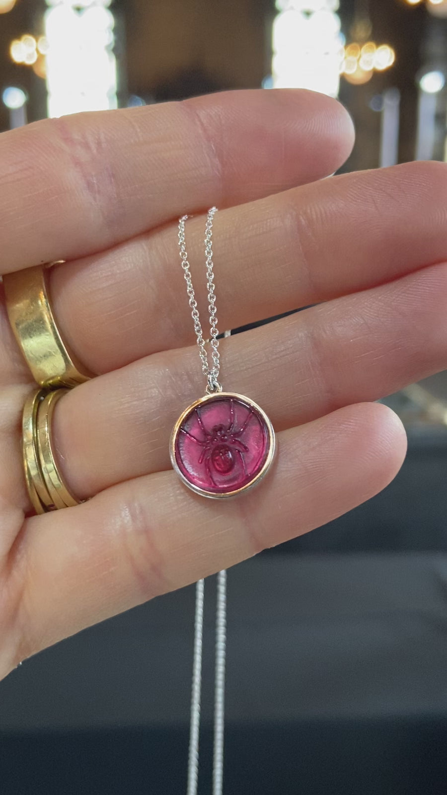 SPIDER RAISED INTAGLIO PENDANT